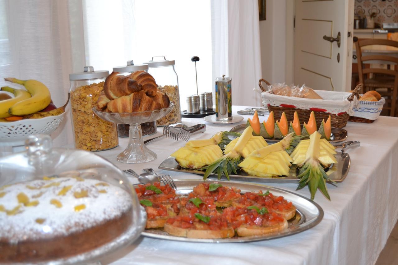 B&B Villa Il Poggiolino Молино-дель-Пьяно Экстерьер фото